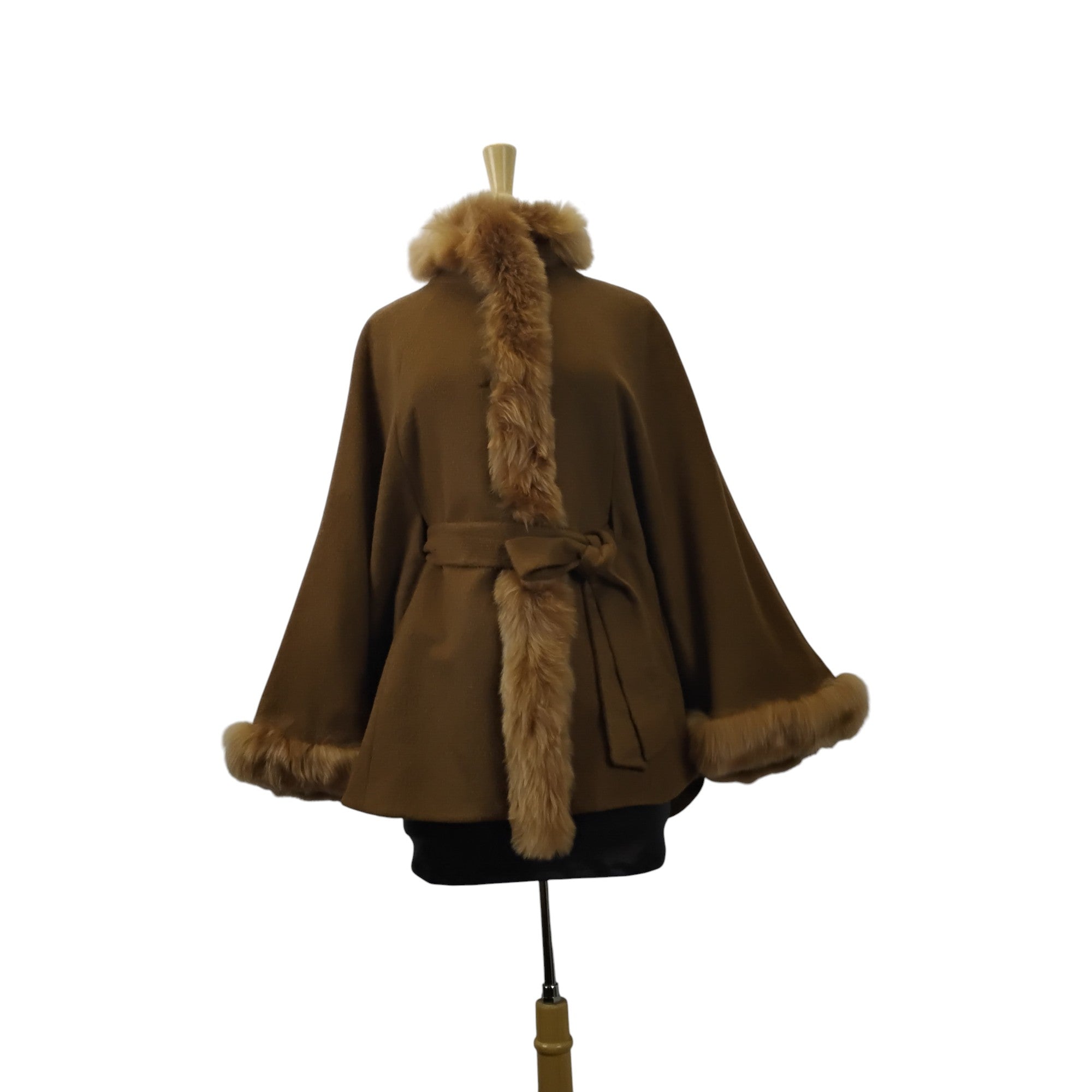 Fall Expression Fur Trimmed Alpaca Cape