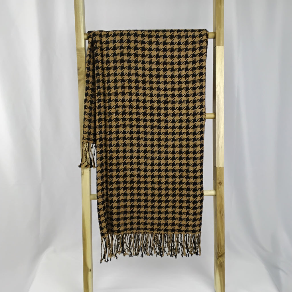 Houndstooth Check Tan / Black Baby Alpaca Throw