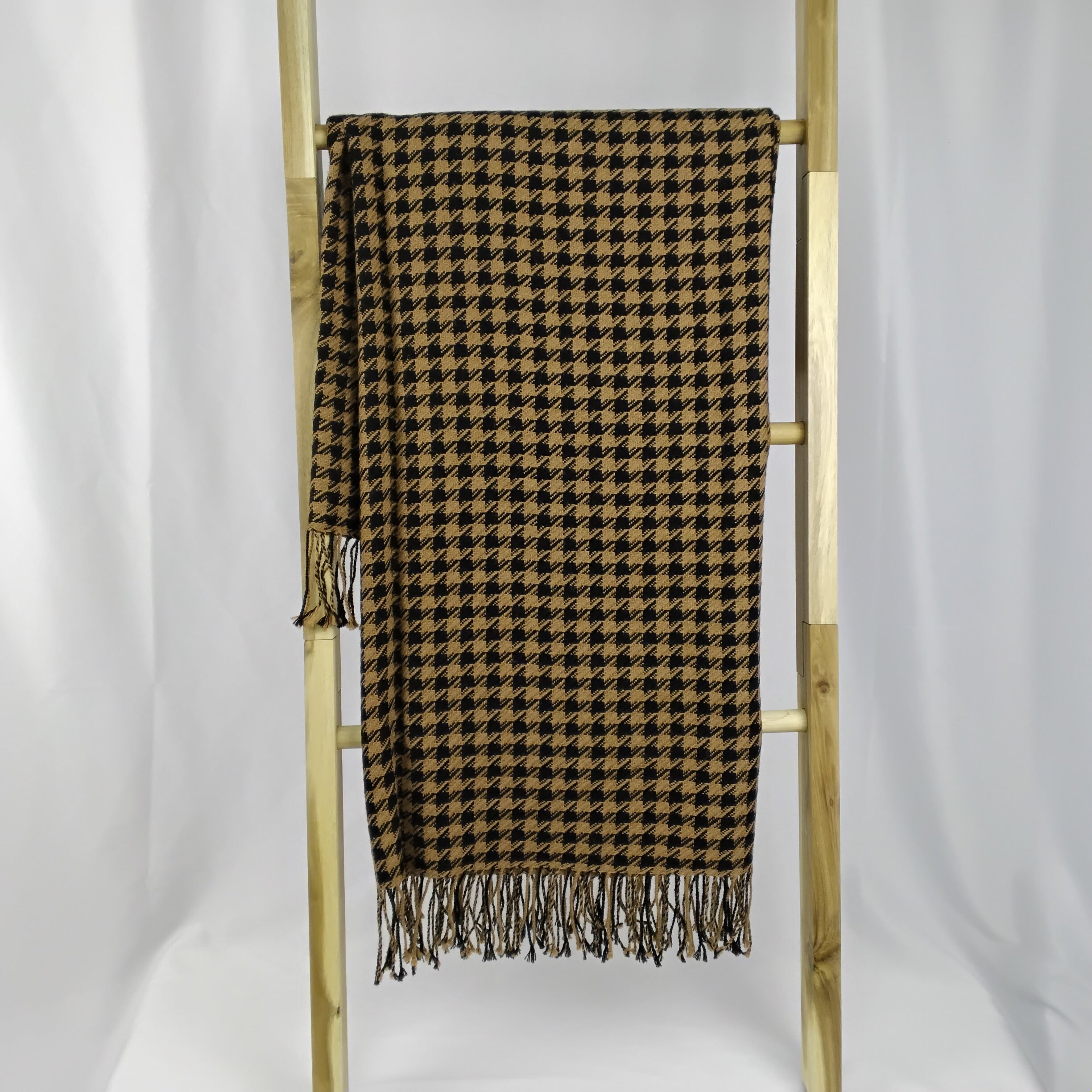 Houndstooth Check Tan / Black Baby Alpaca Throw