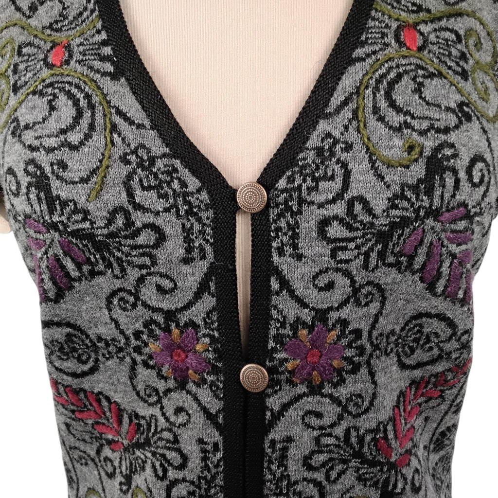 Andrea Scroll Pattern Short Vest with Three Button Open Front