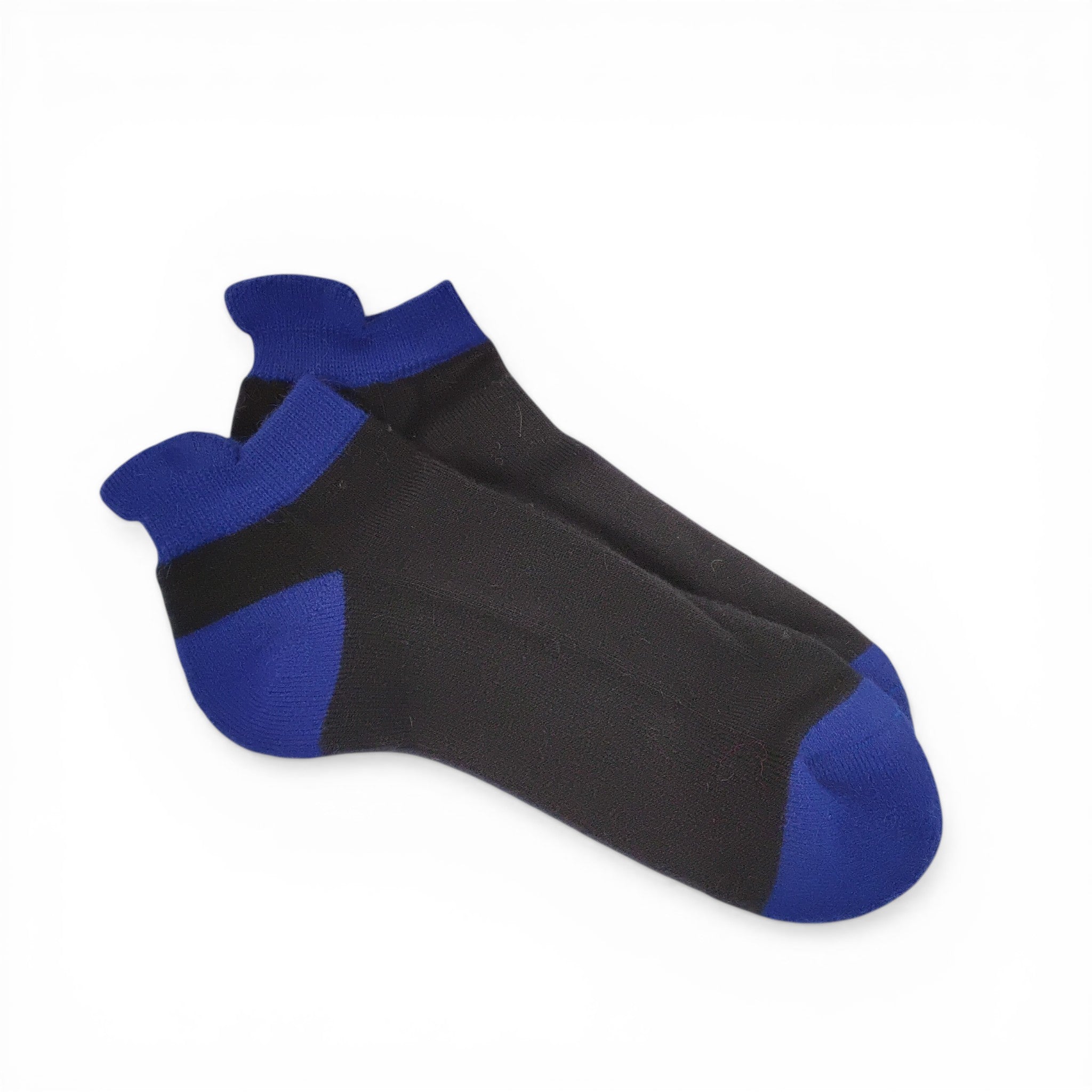 Low Rise Athletic Socks with Heel Tab