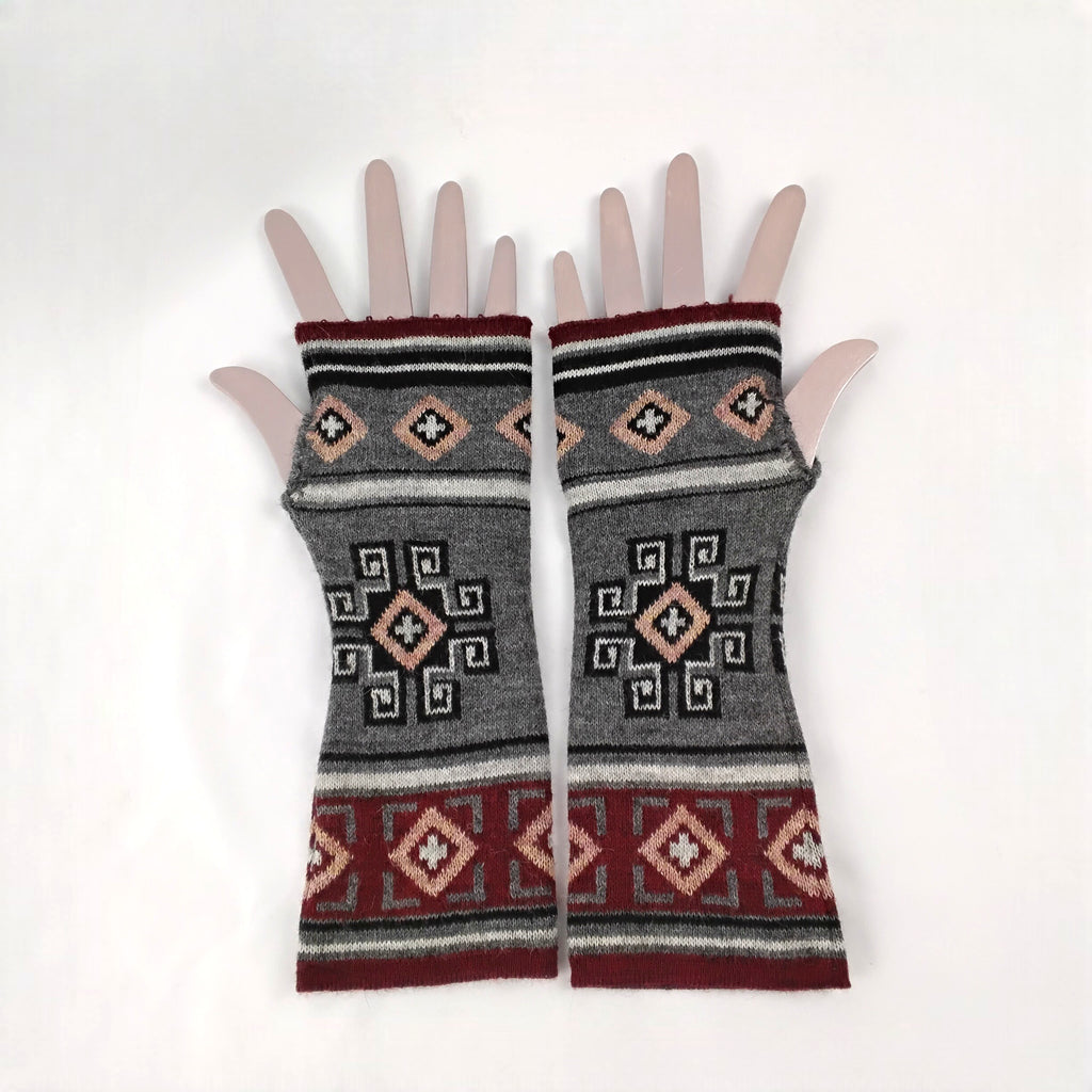 Grey Diamond Gauntlets / Fingerless Gloves