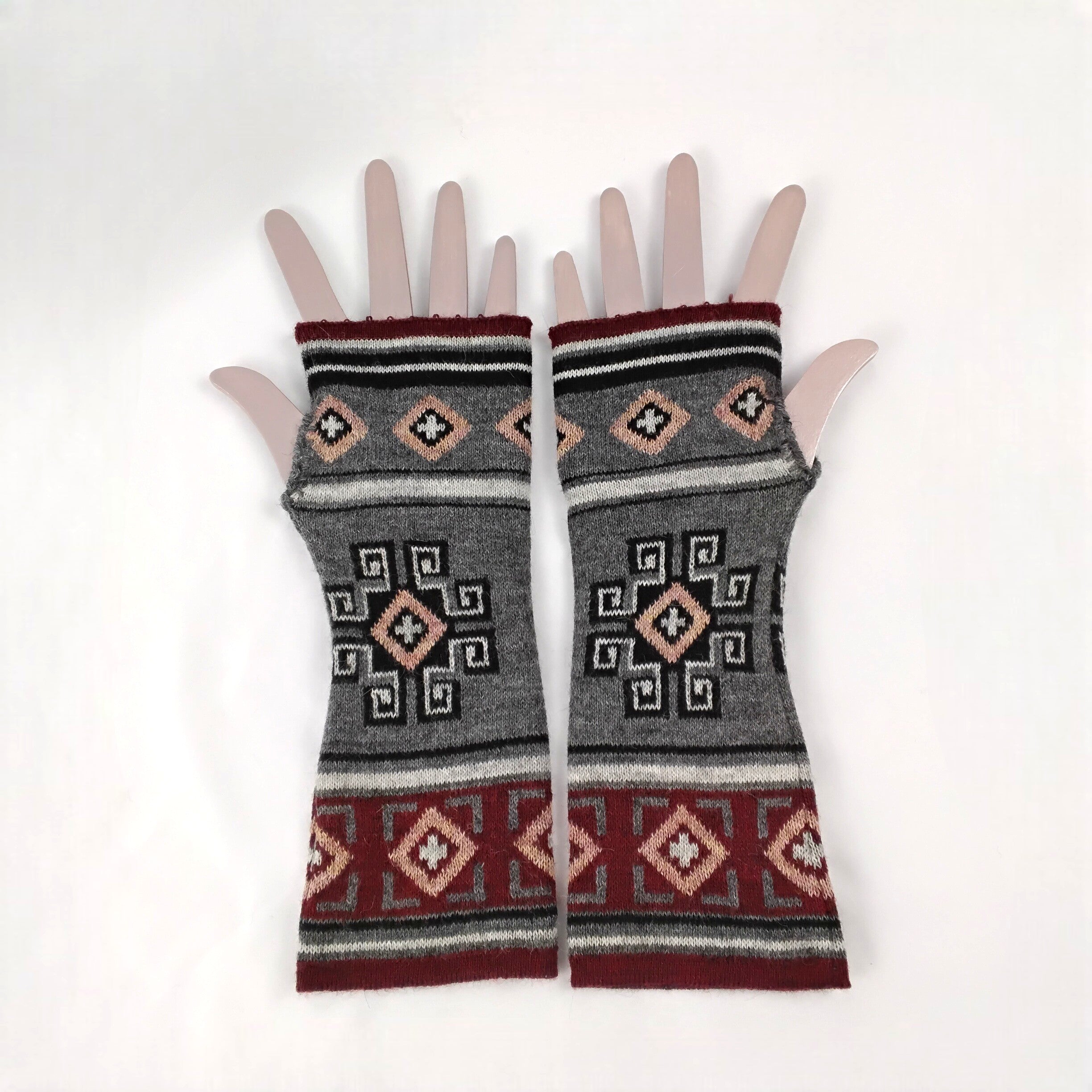 Grey Diamond Gauntlets / Fingerless Gloves