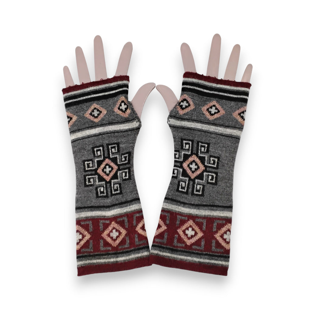 Grey Diamond Gauntlets / Fingerless Gloves