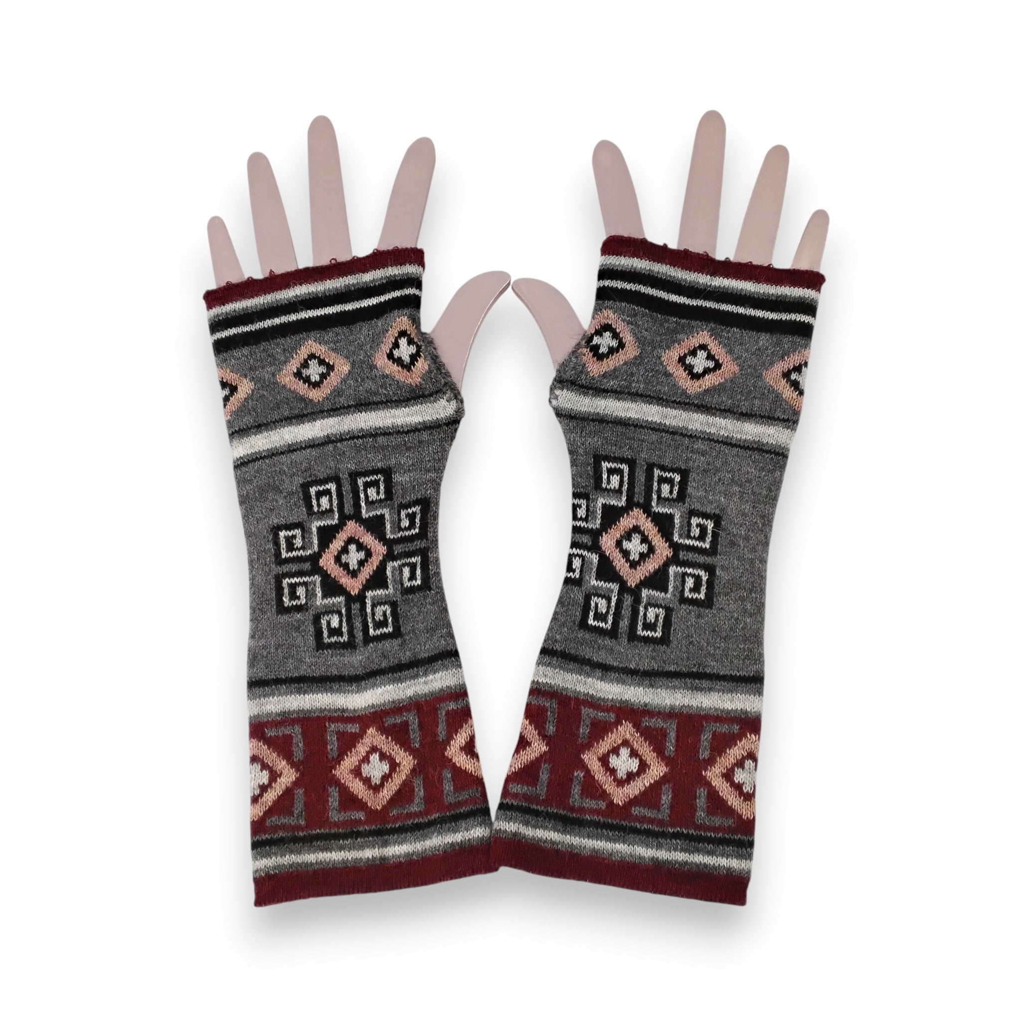 Grey Diamond Gauntlets / Fingerless Gloves