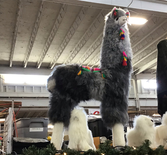 Giant Pelt Alpaca
