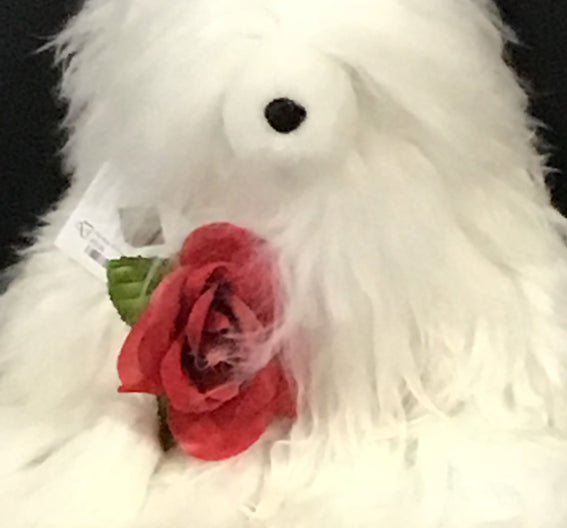 Pelt Bear W/Rose