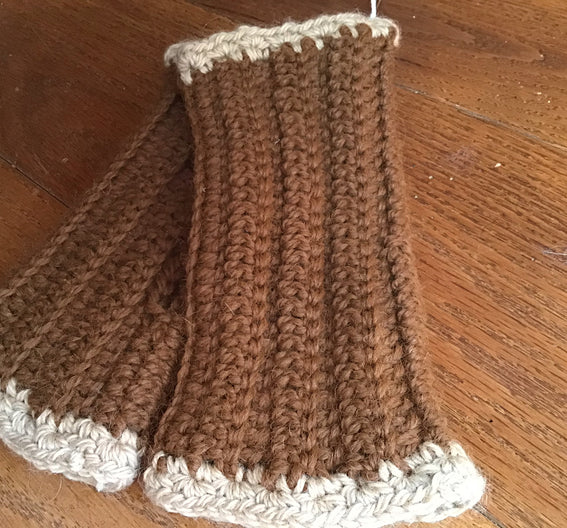 Hand Crochete Gauntlet